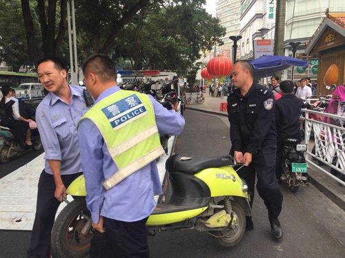 济南电动车爆料新闻报道,揭秘安全隐患与市场乱象  第1张