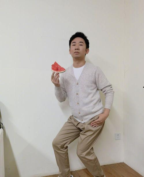 杨迪爆料喝酒视频合集是真的吗,杨迪喝酒视频合集真实性揭秘